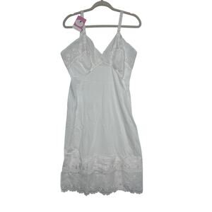 Vintage 40s Sabrina White Nylon Slip Embroidered Lace Hem Lingerie 38 Small Rare